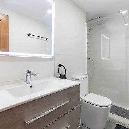 Invalencia - Yecla Flat With Terrace Apartment