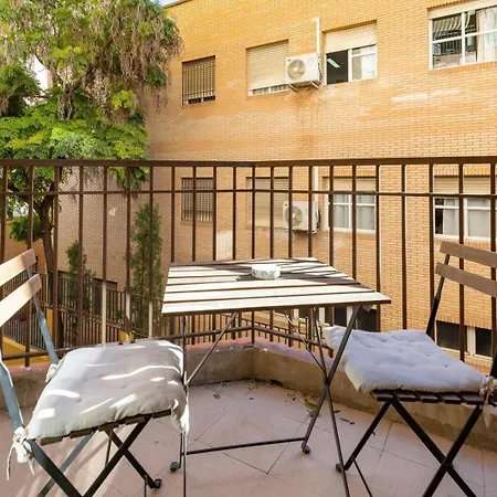 Yecla Flat By Invalencia * Valence
