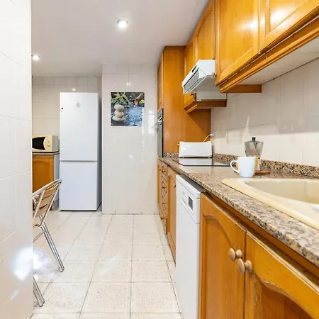 Yecla Flat By Invalencia * Valence