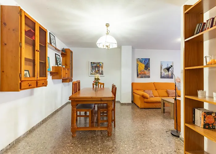 Yecla Flat By Invalencia *
