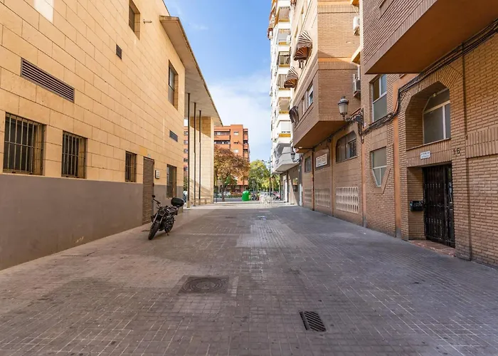 Yecla Flat By Invalencia * 瓦伦西亚
