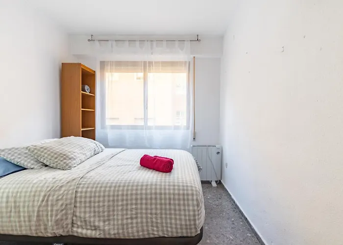 Yecla Flat By Invalencia *