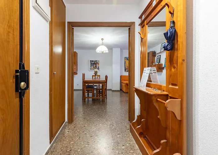 Yecla Flat By Invalencia *